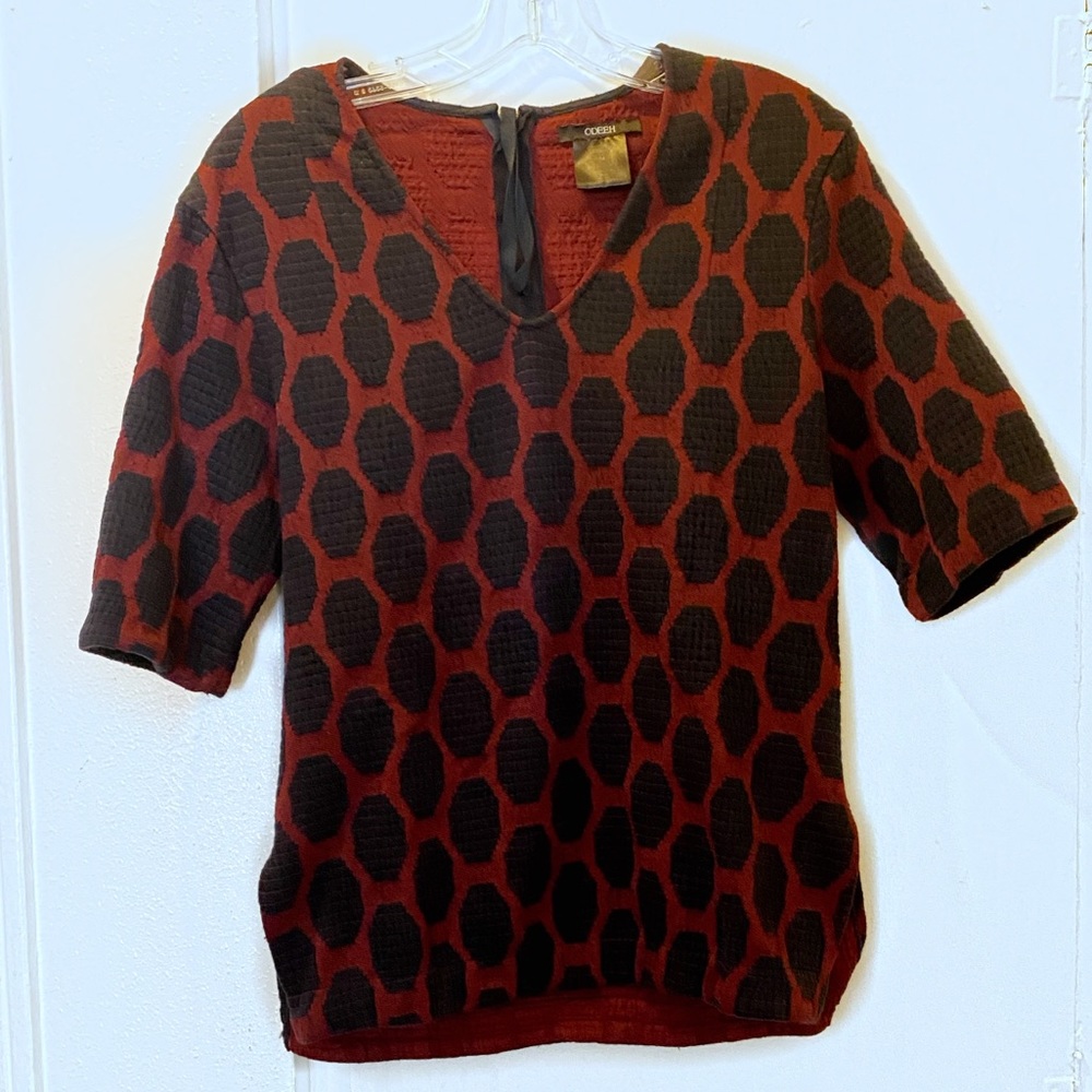 ODEEH top size M navy & Burgundy